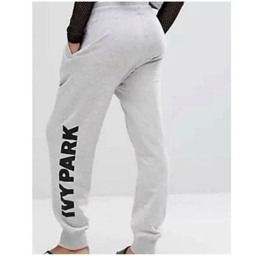 Ivy Park grey sweatpants size S pre-owned